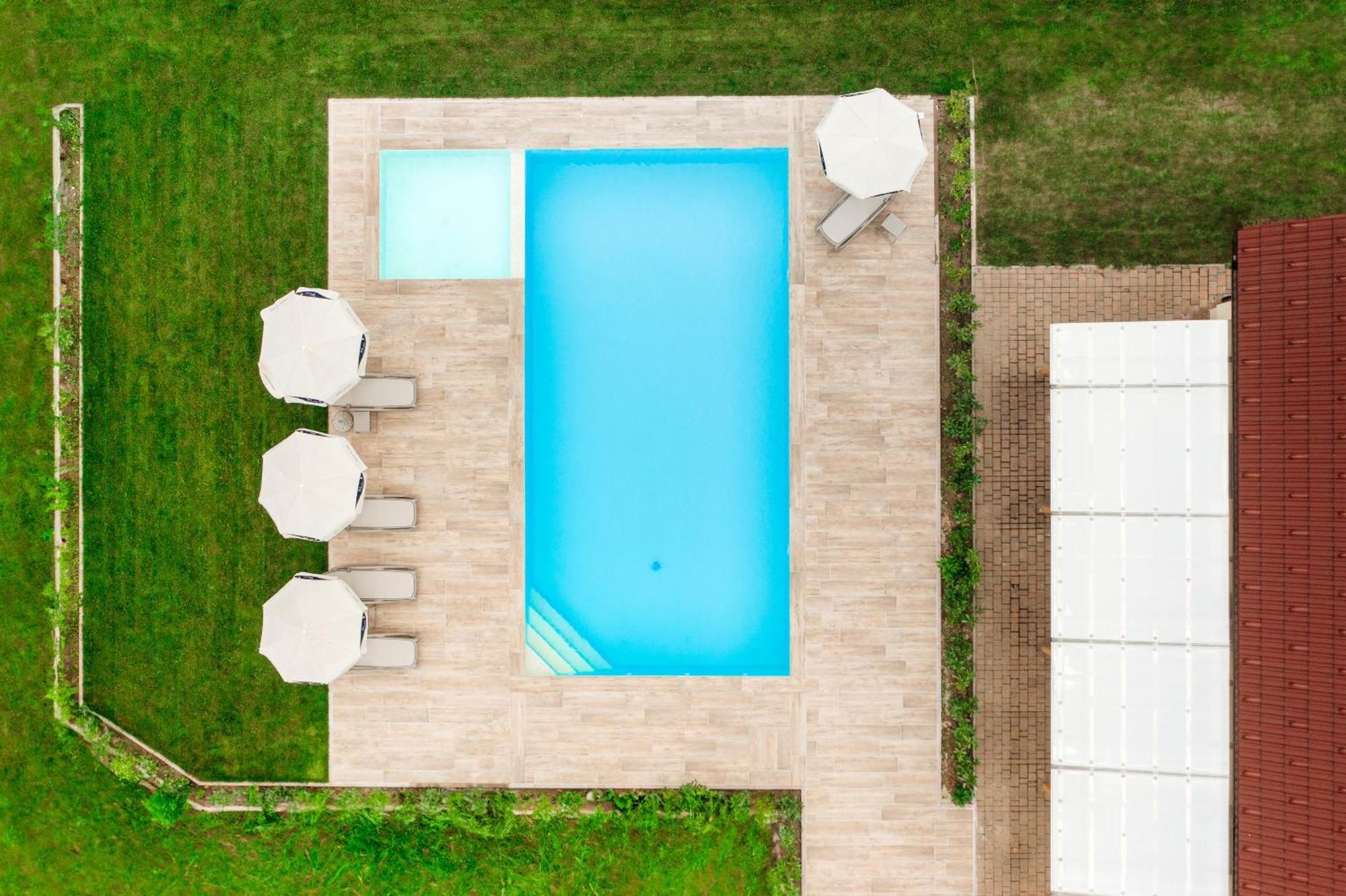 Tourist Farm Apartments Lovrec Jirsovci ภายนอก รูปภาพ