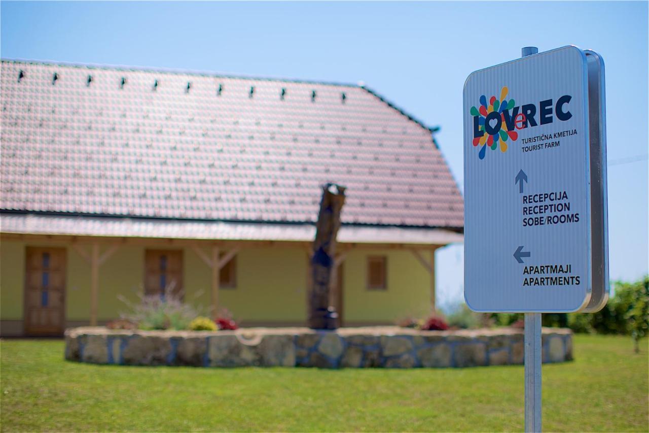 Tourist Farm Apartments Lovrec Jirsovci ภายนอก รูปภาพ