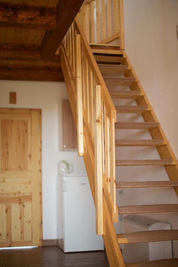 Tourist Farm Apartments Lovrec Jirsovci ภายนอก รูปภาพ