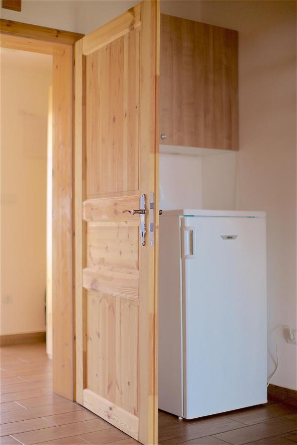 Tourist Farm Apartments Lovrec Jirsovci ภายนอก รูปภาพ