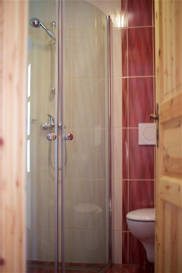 Tourist Farm Apartments Lovrec Jirsovci ภายนอก รูปภาพ