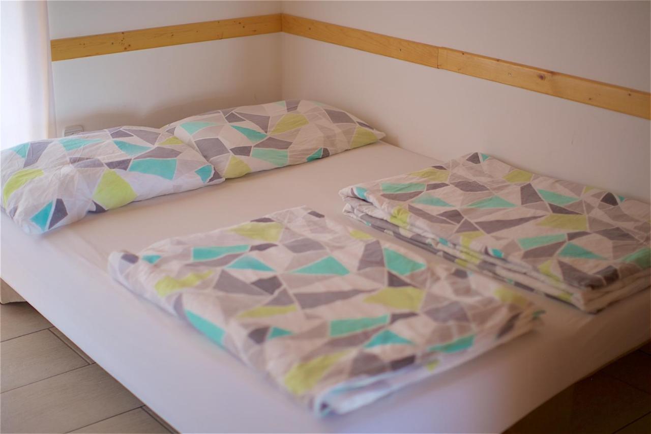 Tourist Farm Apartments Lovrec Jirsovci ภายนอก รูปภาพ